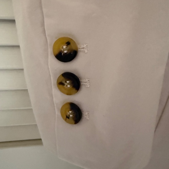 Alec Les Filles lined Spring Raincoat, in Cream, size Small - Picture 8 of 8